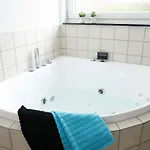 5 Star Holiday Home In Hals بيت للعطل